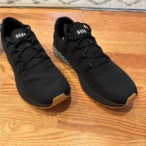 Brand new, NOBULL Ripstop Runners. Black gum. Men’s 6, women’s 7.5. Never worn.